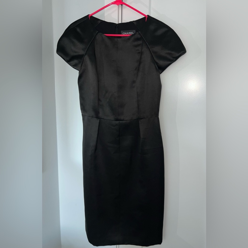 Chanel Black Satin Knee-Length Dress - 2011 Fall Collection by Karl Lagerfield